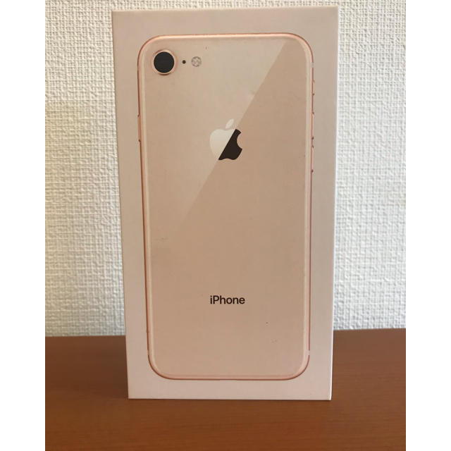 iPhone8 64GB ゴールド　SIMフリー　新品未使用スマホ/家電/カメラ