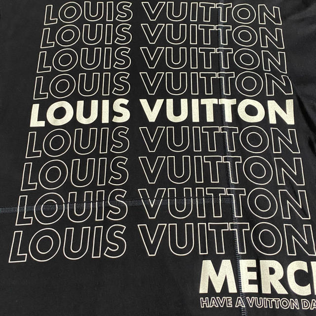 LOUIS VUITTON(ルイヴィトン)のR様専用　LOUIS VUITTON MERCYTシャツM白2XL2枚 メンズのトップス(Tシャツ/カットソー(半袖/袖なし))の商品写真