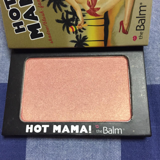 The Balm(ザバーム)のthe Balm ホット ママ！ コスメ/美容のベースメイク/化粧品(チーク)の商品写真