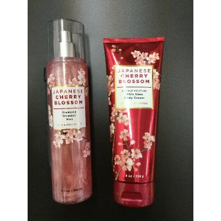 バスアンドボディーワークス(Bath & Body Works)の【bath&bodyworks】ボディクリーム　ボディミスト　セット(ボディクリーム)