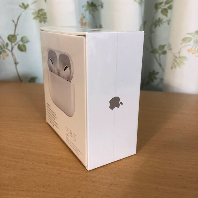 Apple AirPods  Pro MWP22J/A 未使用、未開封