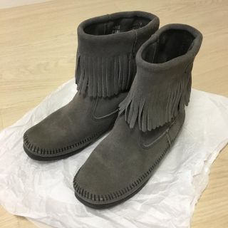 ミネトンカ(Minnetonka)の美品‼︎ ミネトンカ ショートブーツ フリンジブーツ(ブーツ)