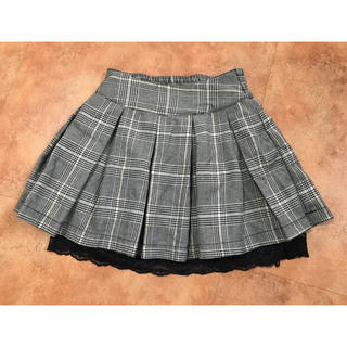 ニシマツヤ(西松屋)の女児　チェック柄スカート130 (スカート)