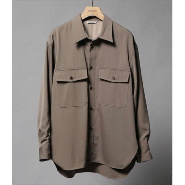 COMOLI(コモリ)のAURALEE WOOL MAX GABARDINE SHIRTS  CPO メンズのトップス(シャツ)の商品写真