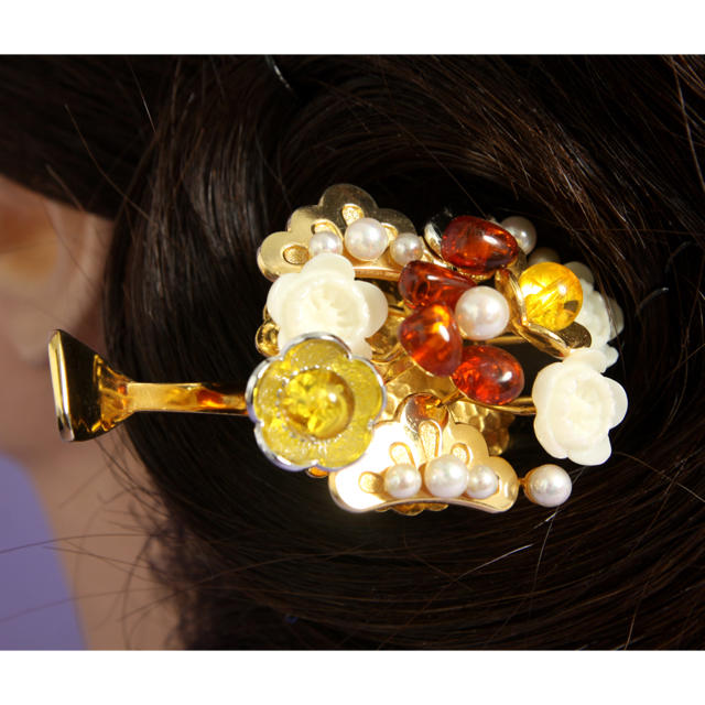 彫金かんざし(金銀の松と白梅、琥珀)あと差しタイプ レディースのヘアアクセサリー(ヘアピン)の商品写真