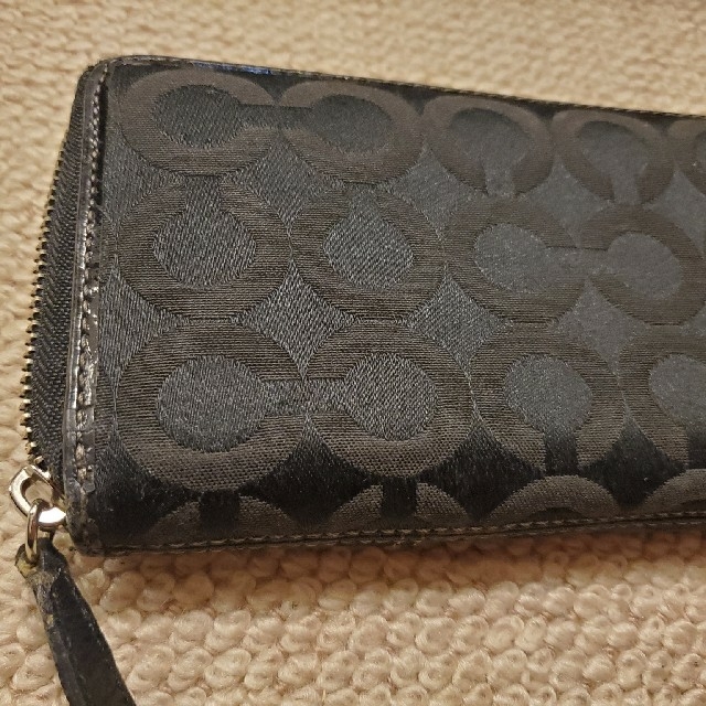 COACH(コーチ)のCOACH長財布 レディースのファッション小物(財布)の商品写真