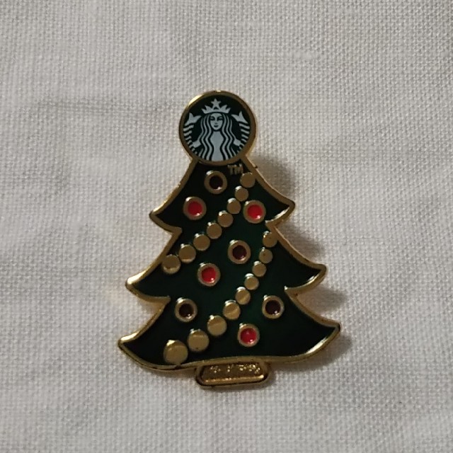 Starbucks Coffee(スターバックスコーヒー)のSTARBUCKS ピンバッジ  クリスマス エンタメ/ホビーのアニメグッズ(バッジ/ピンバッジ)の商品写真