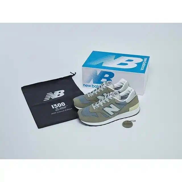 スニーカー28cm M1300 JP3 New Balance NB ニューバランス