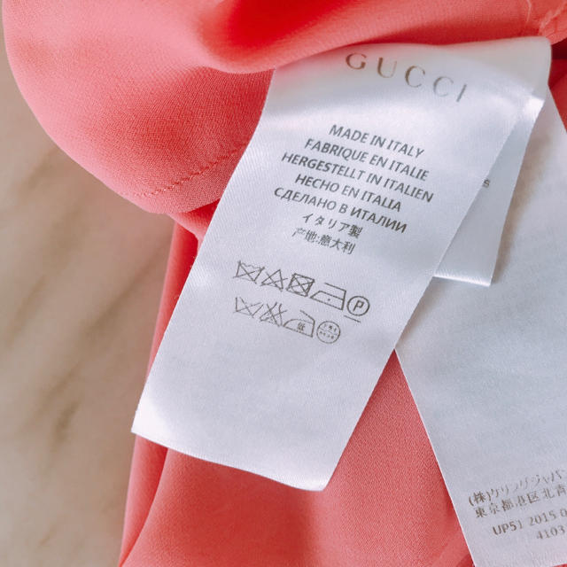 Gucci(グッチ)のグッチ　ノースリーブ　トップス レディースのトップス(カットソー(半袖/袖なし))の商品写真