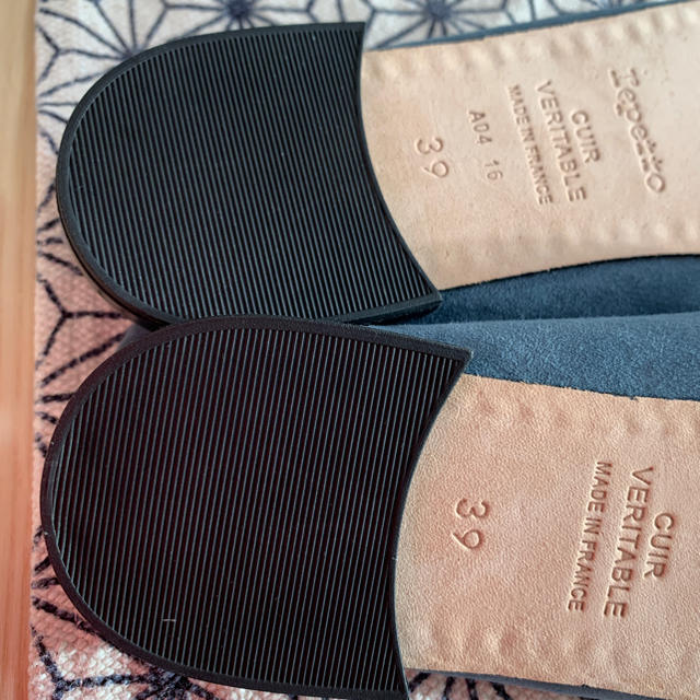 repetto(レペット)の未使用　レペット　バレエシューズ　水色　39サイズ レディースの靴/シューズ(バレエシューズ)の商品写真