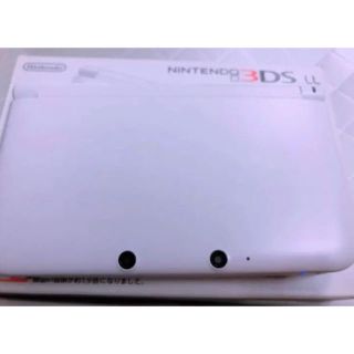 ニンテンドウ(任天堂)のニンテンドー3DS LL ホワイト(携帯用ゲーム機本体)