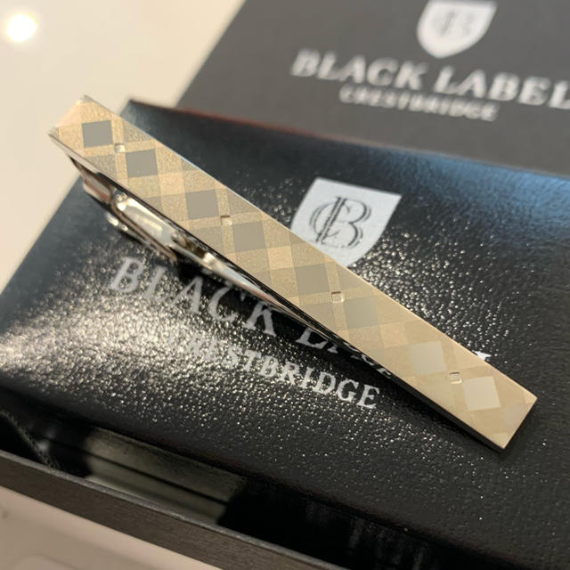 BURBERRY BLACK LABEL(バーバリーブラックレーベル)の専用　　バーバリー　ネクタイピン　新品　就職祝い　　 メンズのファッション小物(ネクタイピン)の商品写真