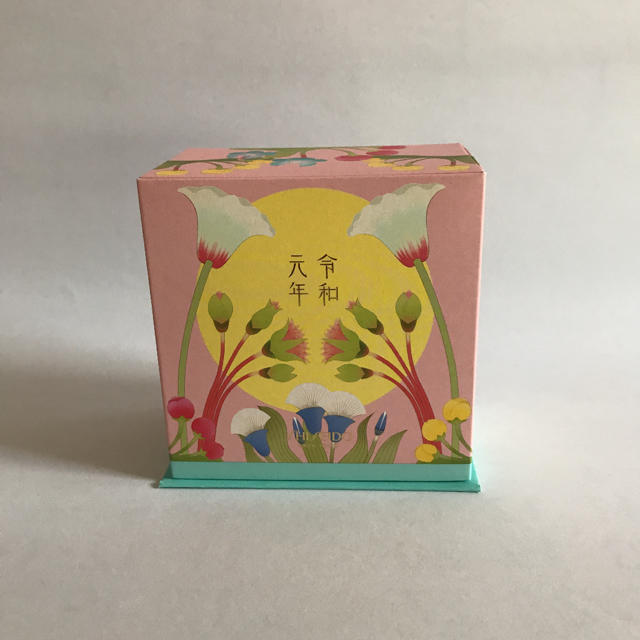 新品　限定品　資生堂　SHISEIDO  令和元年記念コフレ　香水＆白粉セット