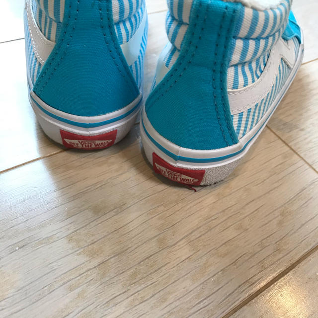 VANS(ヴァンズ)の美品　バンズ　ハイカットスニーカー　16cm vans キッズ/ベビー/マタニティのキッズ靴/シューズ(15cm~)(スニーカー)の商品写真