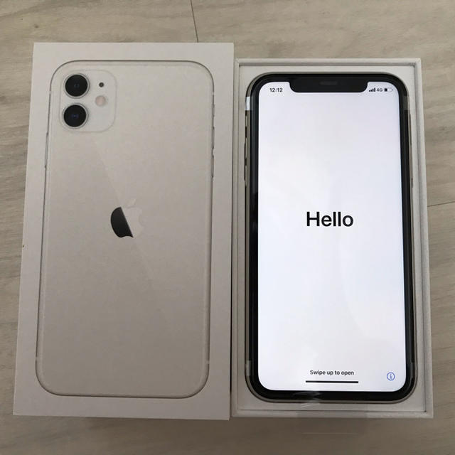 最新入荷 Apple - 新品 未使用 Apple iPhone 11 64GB ホワイト SIM