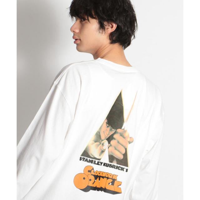 niko and...(ニコアンド)のニコアンド    クロックワークロンt 時計じかけのオレンジ メンズのトップス(Tシャツ/カットソー(七分/長袖))の商品写真