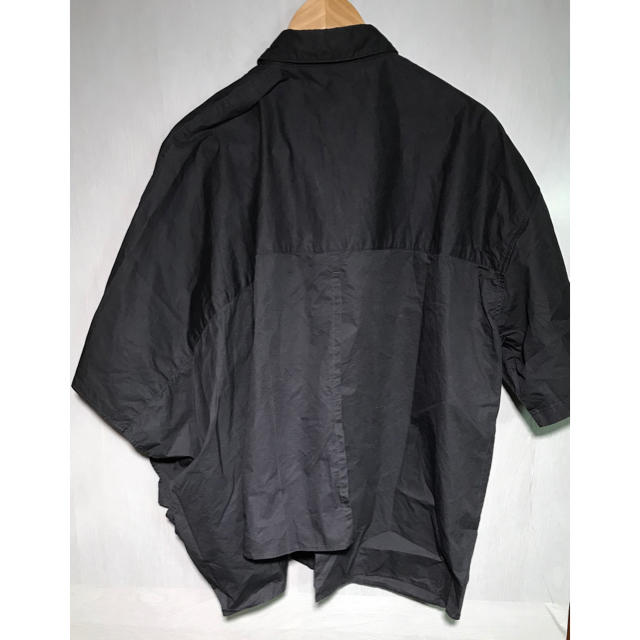 Jieda(ジエダ)のJieDa ASYMMETRY S/S SHIRT BLACK 2 メンズのトップス(シャツ)の商品写真