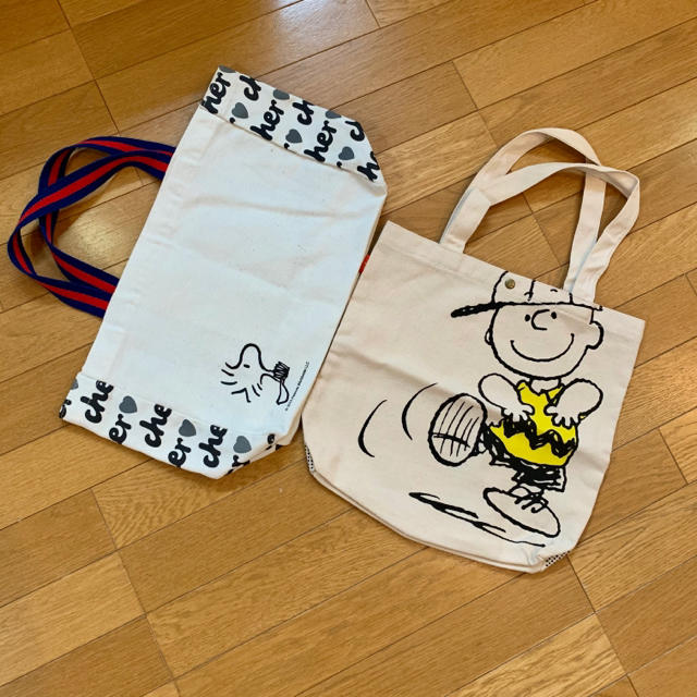 SNOOPY(スヌーピー)の専用です☆SNOOPY雑誌付録　バック2つ❤︎ エンタメ/ホビーのおもちゃ/ぬいぐるみ(キャラクターグッズ)の商品写真