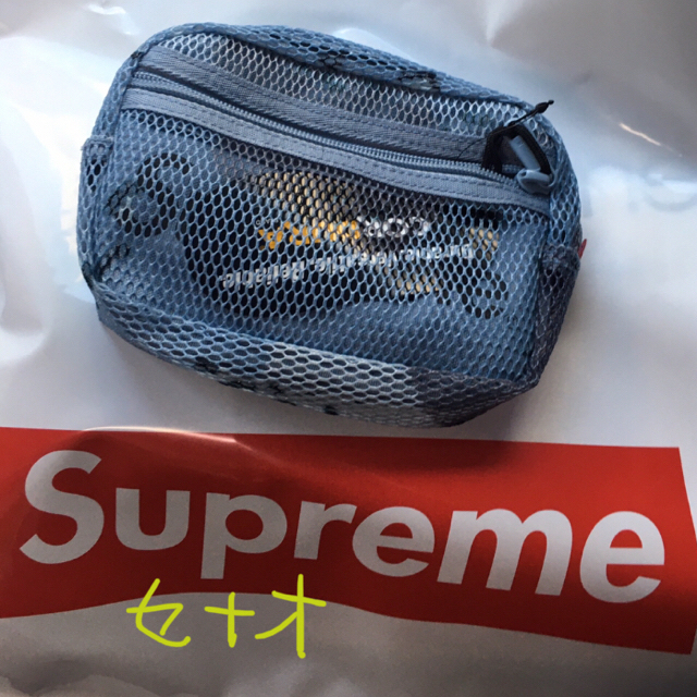 Supreme(シュプリーム)のsupreme 20ss Small Shoulder Bag 水色 迷彩 メンズのバッグ(ショルダーバッグ)の商品写真