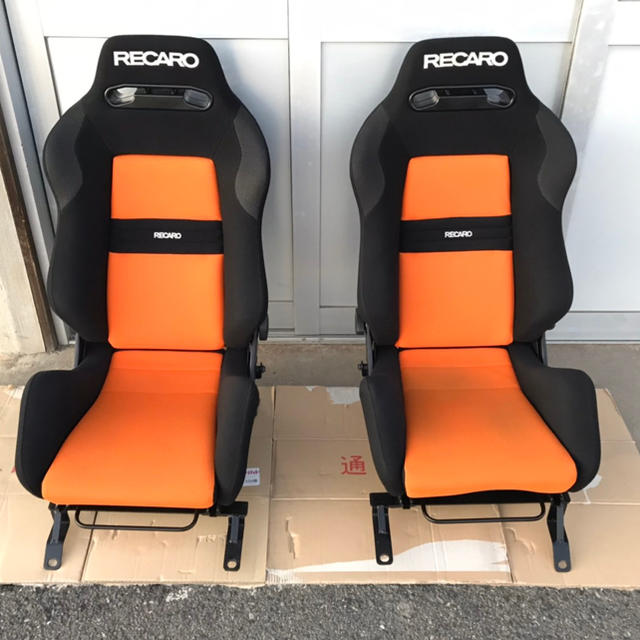 RECARO(レカロ)のレカロSR-3 オレンジ張り替えカスタム 美品 自動車/バイクの自動車(その他)の商品写真