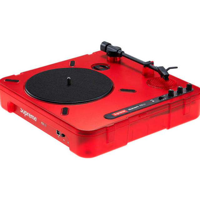 supreme Numark® PT01 Portable Turntable