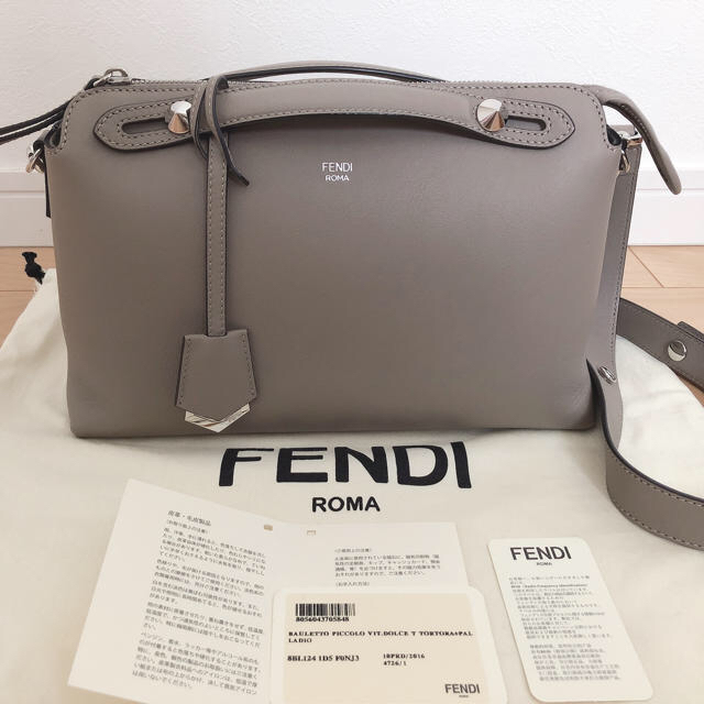 美品 fendi バイザウェイ フェンディ グレージュ 国内正規品 ハンドバッグ