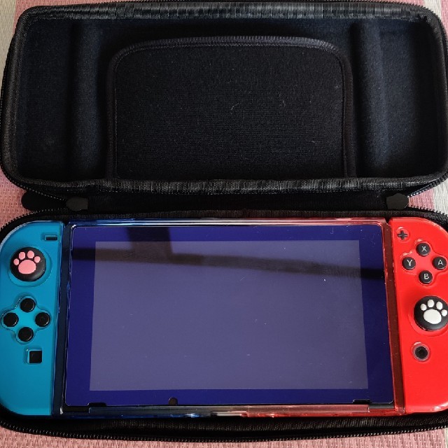 Nintendo Switch(ニンテンドースイッチ)のNintendo Switch ネオンブルー　超美品 エンタメ/ホビーのゲームソフト/ゲーム機本体(家庭用ゲーム機本体)の商品写真