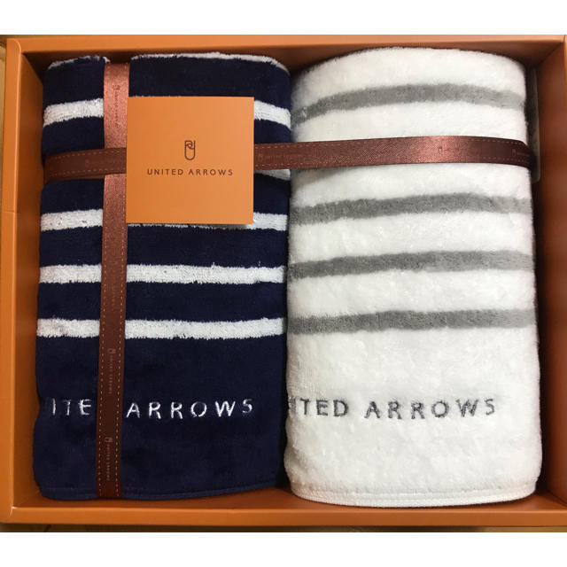 UNITED ARROWS(ユナイテッドアローズ)のmoncleduffy様専用　 タオル　ユナイテッドアローズ インテリア/住まい/日用品の日用品/生活雑貨/旅行(タオル/バス用品)の商品写真