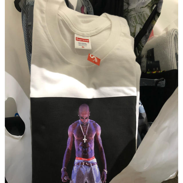 【XL】 Tupac Hologram Tee  SUPREME