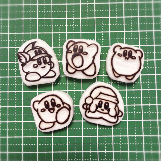 手彫りはんこ♡カービィ ハンドメイドの文具/ステーショナリー(はんこ)の商品写真