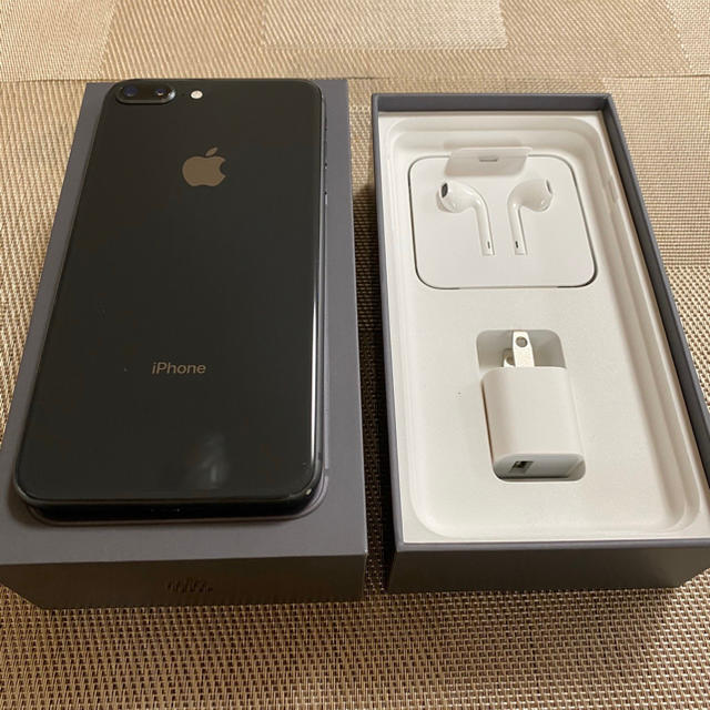 【アウトレット☆送料無料】 8 iPhone - iPhone Plus SIMフリー GB 64 Gray Space スマートフォン本体