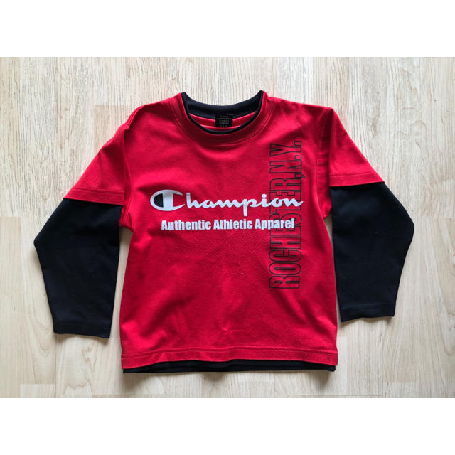 Champion(チャンピオン)のchampion 薄長Tシャツ　130 キッズ/ベビー/マタニティのキッズ服男の子用(90cm~)(Tシャツ/カットソー)の商品写真