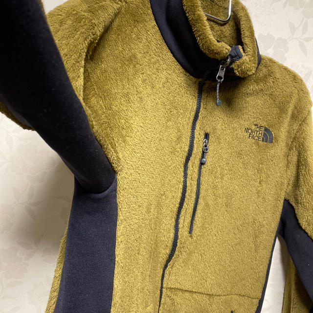 THE NORTH FACE(ザノースフェイス)のTHE NORTH FACE（ノースフェイス）トレッキング アウトドア フリース メンズのジャケット/アウター(その他)の商品写真