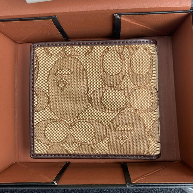 COACH(コーチ)のBAPE × COACH COIN WALLET BEIGE / 財布　 メンズのファッション小物(折り財布)の商品写真