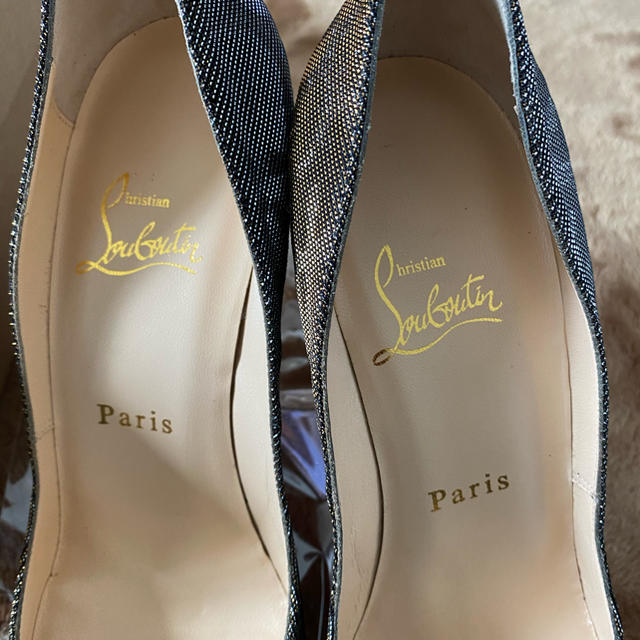 Christian Louboutin(クリスチャンルブタン)のクリスチャン・ルブタン　パンプス レディースの靴/シューズ(ハイヒール/パンプス)の商品写真