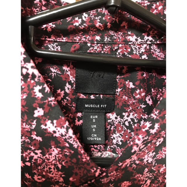 H&M(エイチアンドエム)のH&M 長袖柄シャツ メンズのトップス(シャツ)の商品写真