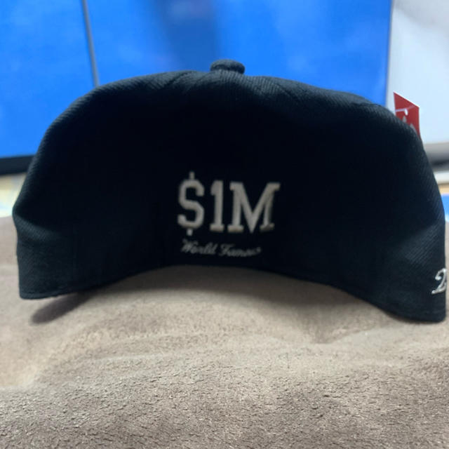 シュプリーム $1M Metallic Box Logo New Era Cap 2