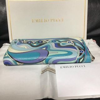 エミリオプッチ(EMILIO PUCCI)の❤️エミリオプッチ　長財布❤️(財布)