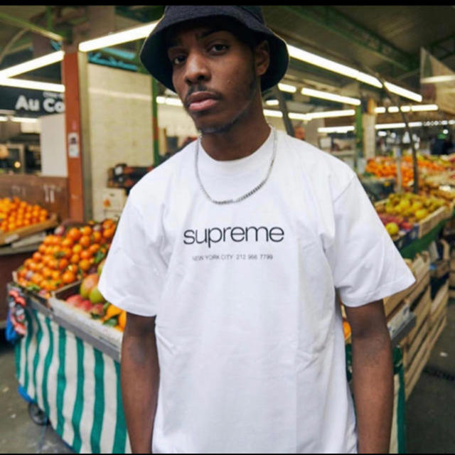 Supreme Shop Tee