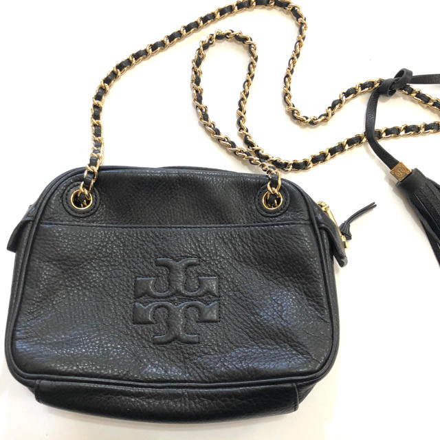 Tory Burch(トリーバーチ)の美品　トリーバーチ  フリンジが可愛いチェーンショルダーバック レディースのバッグ(ショルダーバッグ)の商品写真