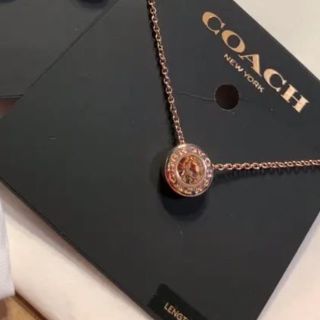 コーチ(COACH)のローズゴールド　 新品未使用COACH  コーチ　 ストーン ネックレス　  (ネックレス)