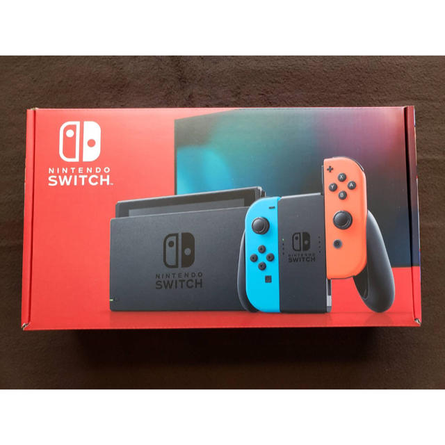 美品　任天堂スイッチ　新型　Nintendo Switch ネオン