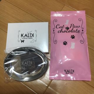 カルディ  猫の日　オリジナルティートレイ　キャットパウチョコレート(その他)