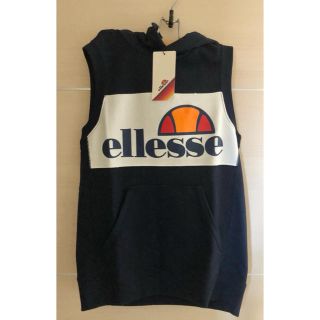 エレッセ(ellesse)のellesse  エレッセ　袖なしパーカー　新品　メンズS   レディスS〜M(パーカー)