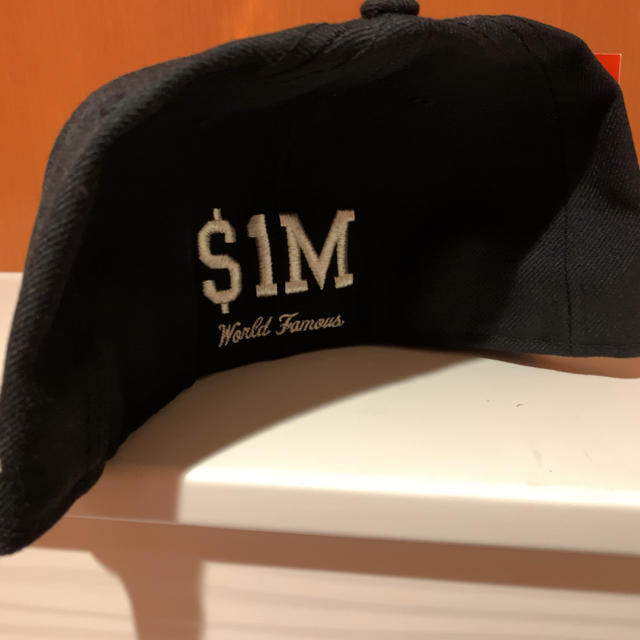 supreme $1M Box Logo New Era 1