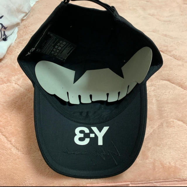 Yohji Yamamoto(ヨウジヤマモト)のy-3 キャップ　山本舞香着用 メンズの帽子(キャップ)の商品写真