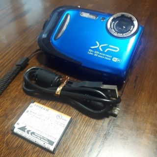 フジフイルム(富士フイルム)の「最終値下げ！」FUJIFILM finepix XP70(コンパクトデジタルカメラ)