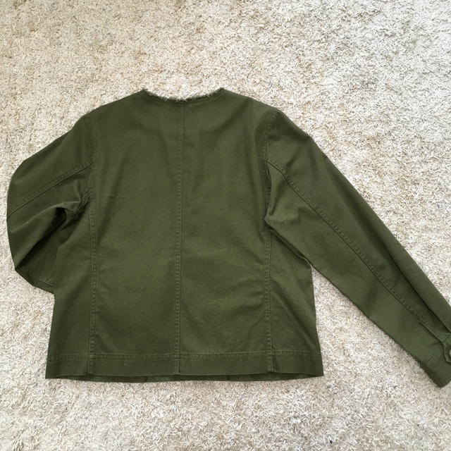 UNITED ARROWS green label relaxing(ユナイテッドアローズグリーンレーベルリラクシング)のちぃ5634様専用　グリーンレーベルリラクシング　ジャケット　カーキ レディースのジャケット/アウター(ノーカラージャケット)の商品写真