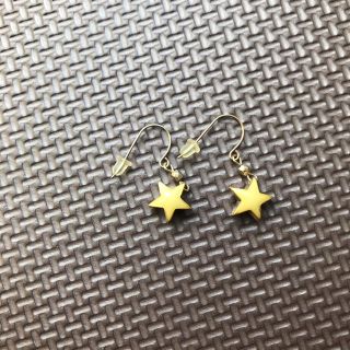 星形　ピアス(ピアス)