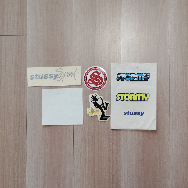 STUSSY(ステューシー)のSTUSSY　STORMY　ステューシー　90年代　ステッカー　シール メンズのメンズ その他(その他)の商品写真